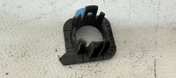BMW 8 G14 Front parking sensor holder (PDC) 8074791