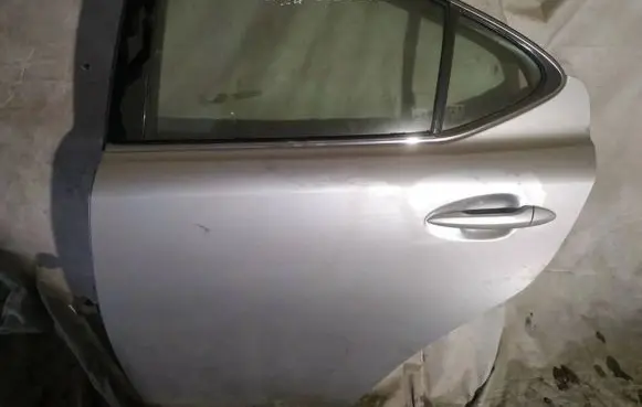 Rear door