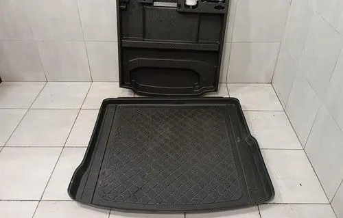 Jaguar I-Pace Trunk/boot floor carpet liner J9D319G381AE