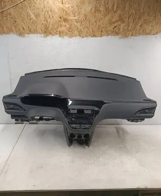 Peugeot 208 I Dashboard 96746579ZD 9672848580