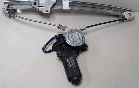 Mitsubishi Galant Rear door window regulator with motor MB926820 0621005590