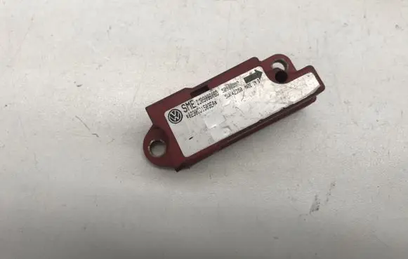 Volkswagen Golf IV Airbag deployment crash/impact sensor 1J0909606D