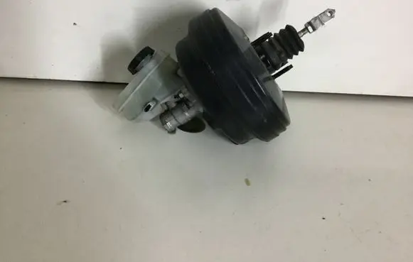 Infiniti EX Brake booster 0204023693 1BC0A8313