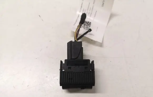 Volkswagen Polo Headlight level height control switch 6X0972926