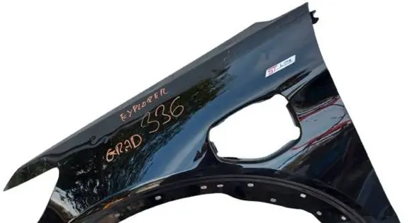 Ford Explorer VI Fender lb5bs16c1998ab-kol