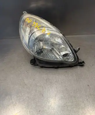 Toyota Yaris Verso Headlight/headlamp 2844