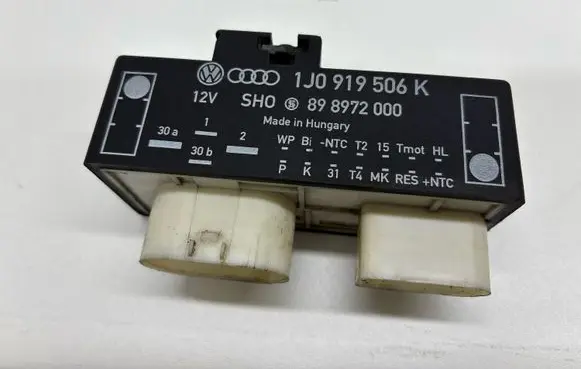 Volkswagen Bora Coolant fan relay 1J0919506K