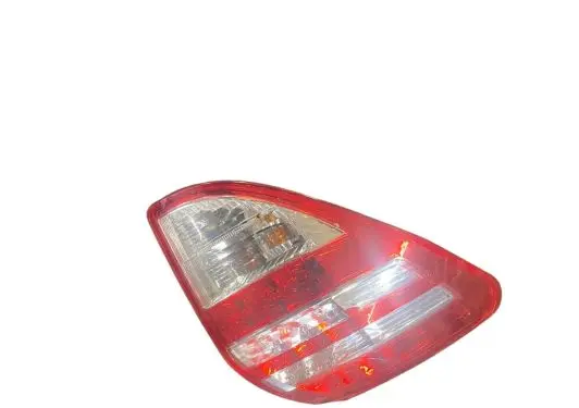 Toyota RAV 4 (XA30) Rear/tail lights