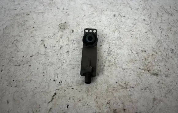 Tesla Model X Side fender camera 106910400D