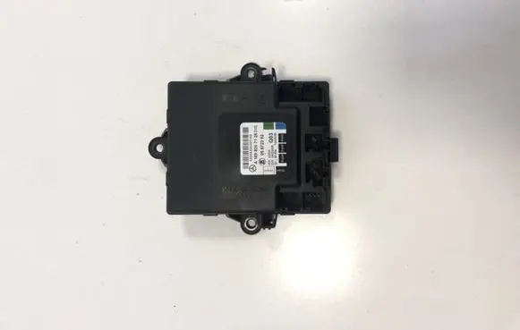 Mercedes-Benz A W169 Door control unit/module A1698207126 05072302