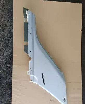 Mercedes-Benz ML W164 (C) pillar trim A1646902025