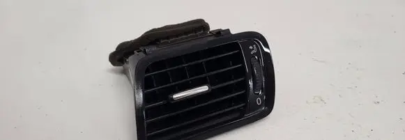 Volkswagen PASSAT B6 Dashboard side air vent grill/cover trim 3C1819701E T00243591 P0108666