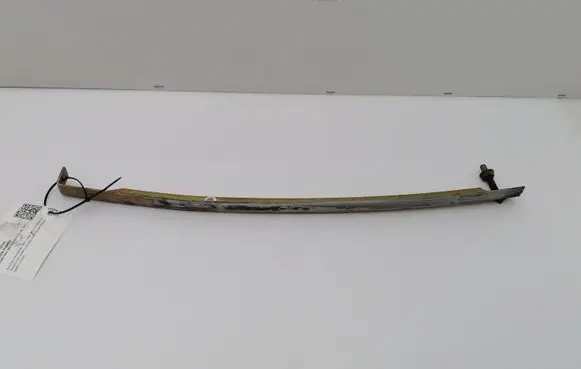 Mercedes-Benz 380 560SEC C126 Front door coupe window/glass frame 