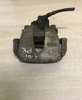 Mazda 3 I Front brake caliper