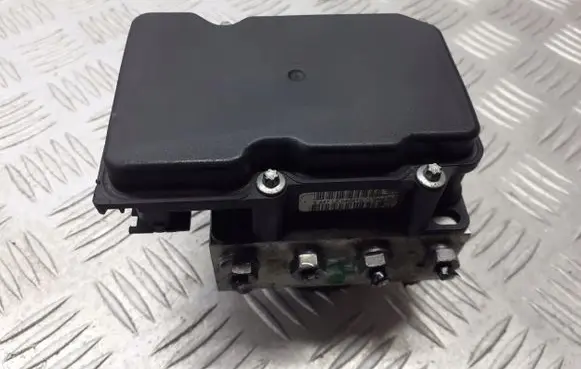 Nissan Note (E11) ABS Pump