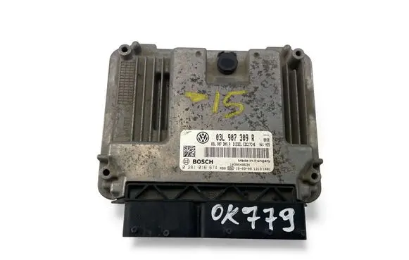 Volkswagen Touran I Engine control unit/module ECU 03L907309R 0281016674