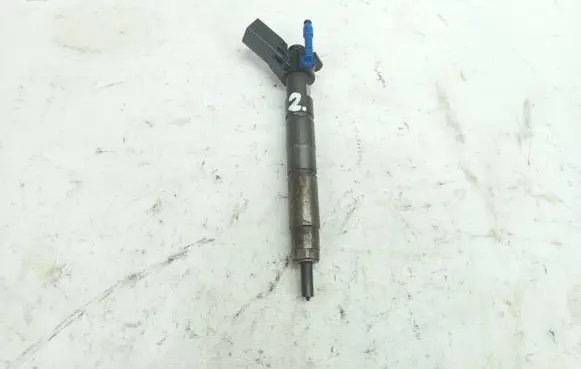 Mercedes-Benz E W213 Fuel injector A6540700087 0445118009