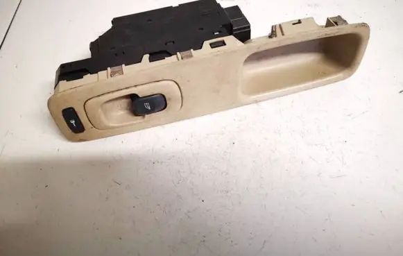 Volvo S60 Electric window control switch 8673187