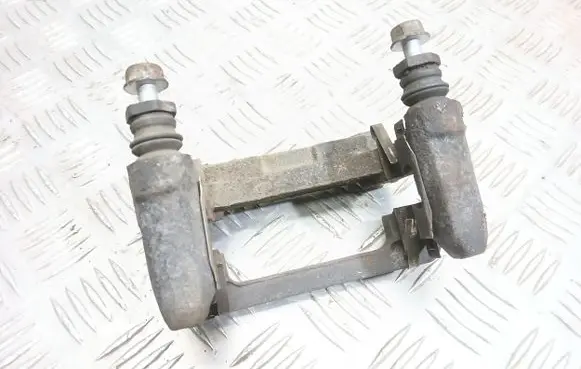 Mazda CX-3 Brake caliper pad carrier rear 