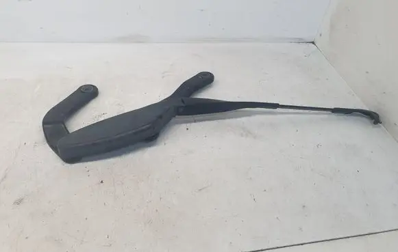 Mercedes-Benz E W211 Front wiper blade arm 2118201244