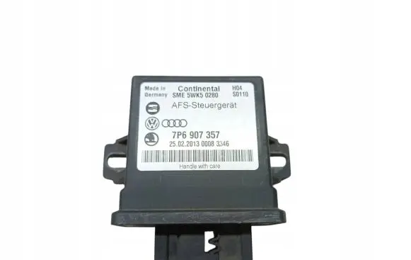 Volkswagen Touareg II Light module LCM 7P6907357