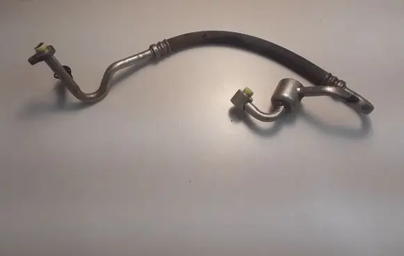 Volvo V40 Air conditioning (A/C) pipe/hose 31455316