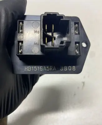 Mazda Xedos 6 Heater blower motor/fan resistor HB151GA5RA