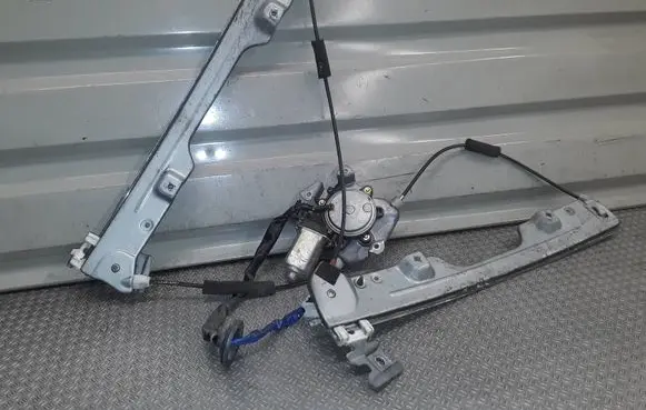 Nissan Murano Z50 Front door window regulator with motor 80730CA011