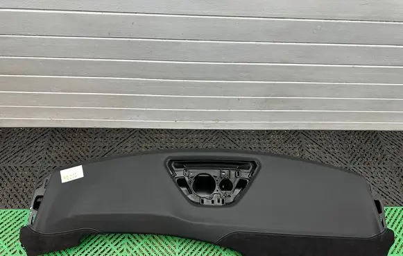 BMW X1 U11 Dashboard 9461453