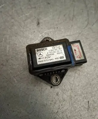 Mercedes-Benz E W211 ESP acceleration yaw rate sensor 0265005267 5004590