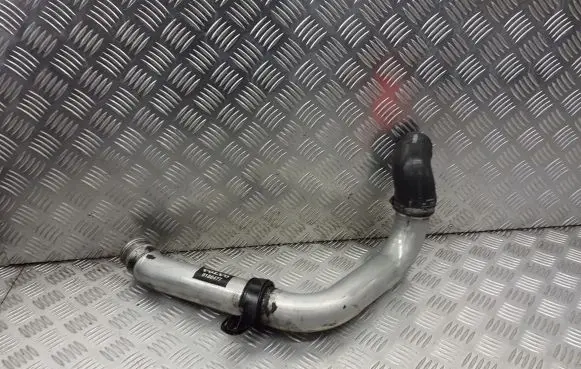 Volvo S80 Turbo air intake inlet pipe/hose 9186477