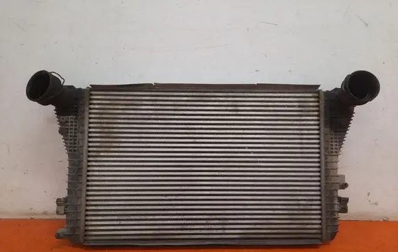 Volkswagen Golf V Intercooler radiator 1K0145803
