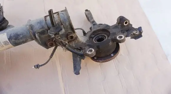 Fiat Tipo Front wheel hub spindle knuckle