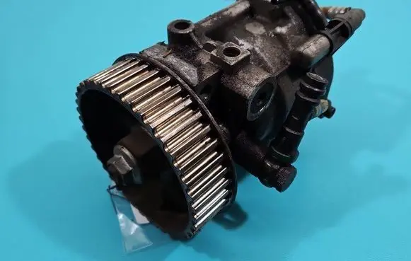Fuel injection high pressure pump