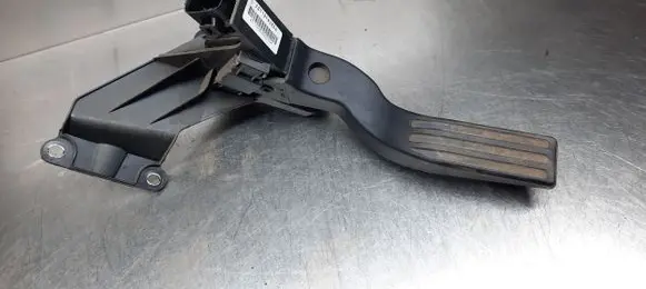 Ford Mondeo Mk III Accelerator pedal position sensor 2S719F836DA