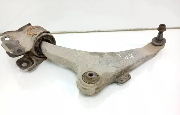Volvo V70 Front lower control arm/wishbone