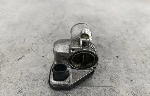 Renault Scenic II - Grand scenic II Throttle body valve 8200302798D