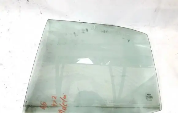 Nissan Primera Rear door window glass