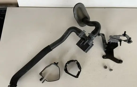 Audi A6 S6 C7 4G Electric auxiliary coolant/water pump 059121012A 4G1819372D 4G1819350AH