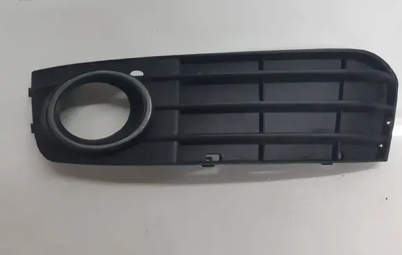 Audi A4 S4 B8 8K Front fog light trim/grill 8K0807681