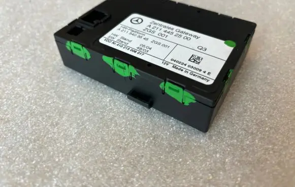 Mercedes-Benz E W211 Other control units/modules A2115403545 A2114452500 2115403545