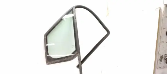 Ford Transit - Tourneo Connect Front door vent window glass four-door 43R00097