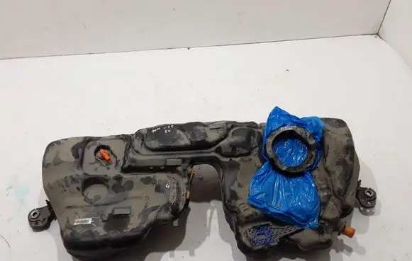 Volvo V60 Fuel tank 31355157