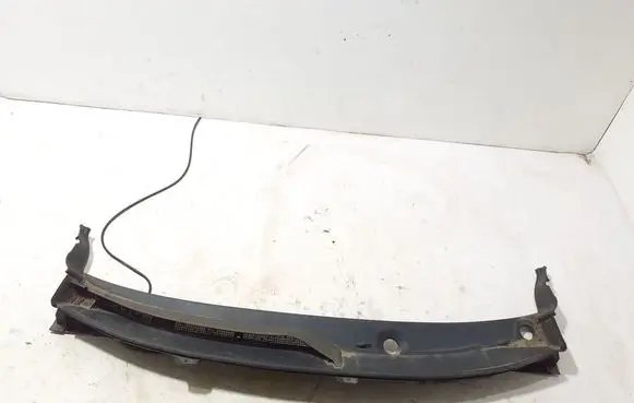 Nissan X-Trail T33 Wiper trim