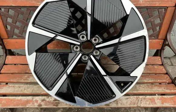 Audi Q4 Sportback e-tron R21 alloy rim 