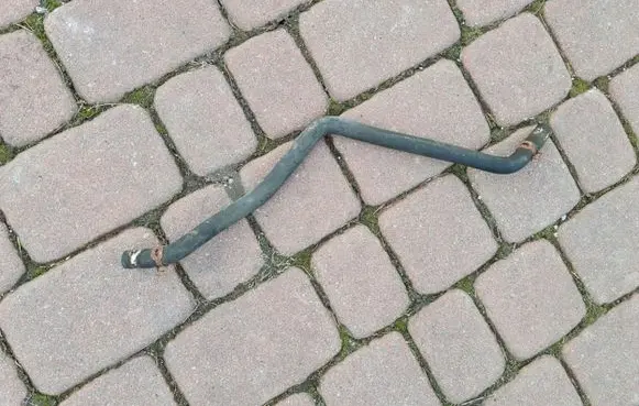 Intake resonator
