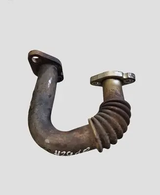 Volkswagen PASSAT B7 EGR valve line/pipe/hose