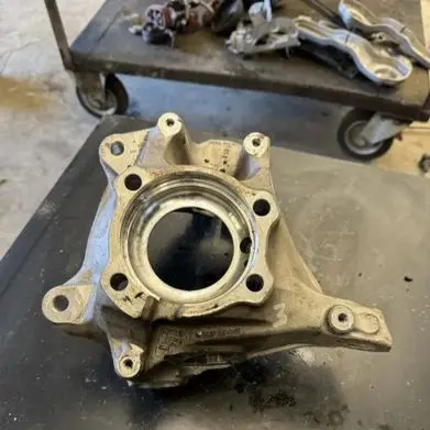 BMW M4 G82 G83 Front wheel hub 8067436 31218067436