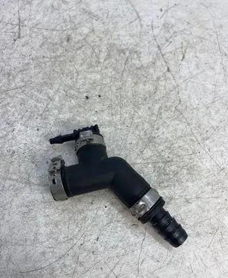 Audi A4 S4 B8 8K Vacuum line/pipe/hose 8K0611939D
