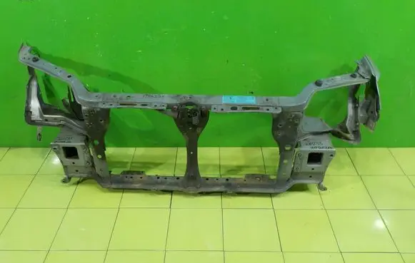 Subaru Impreza II Radiator support slam panel 